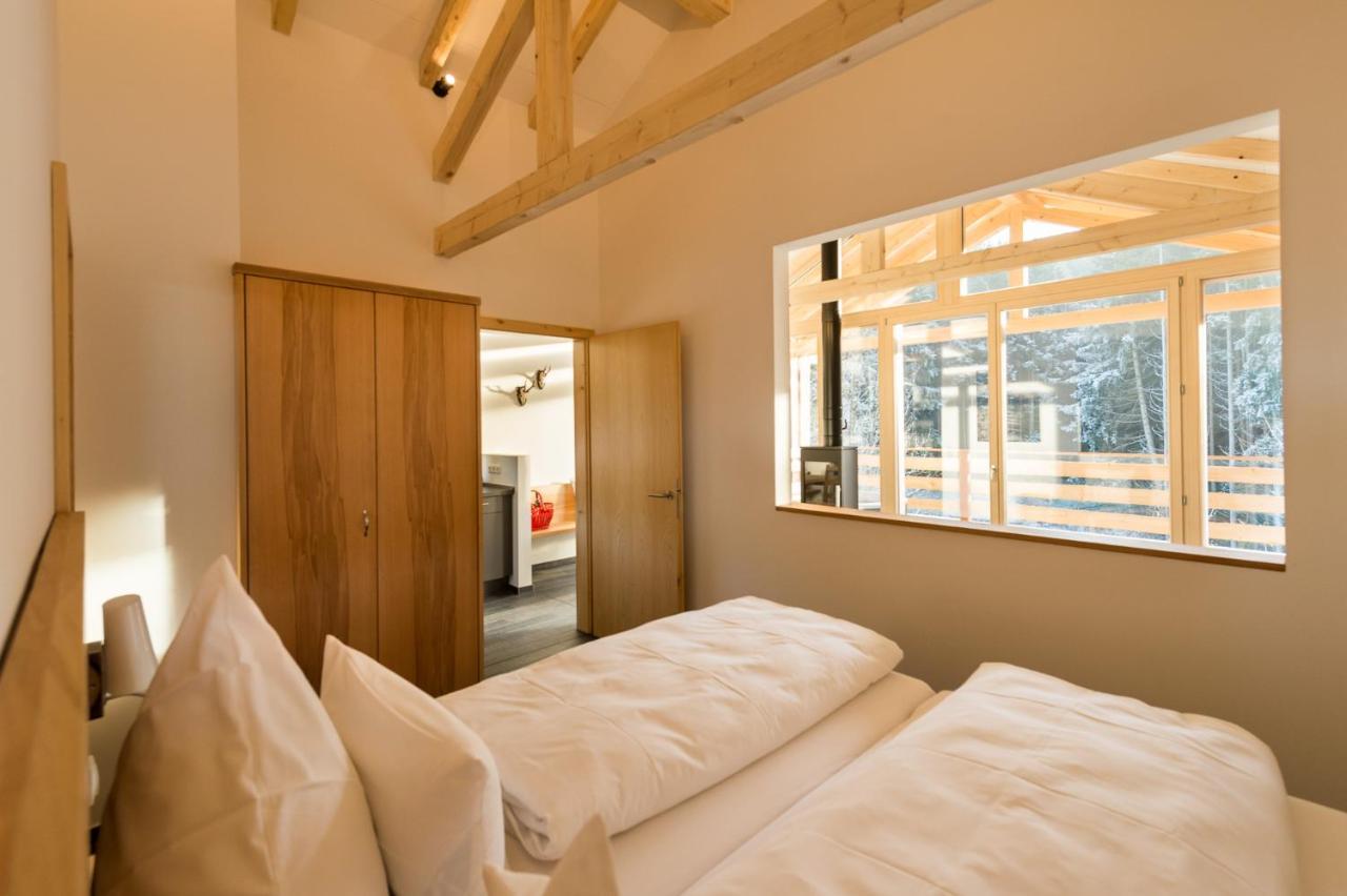 Forstgut - Premium Waldchalets Und Lodge Suiten 雷根 外观 照片
