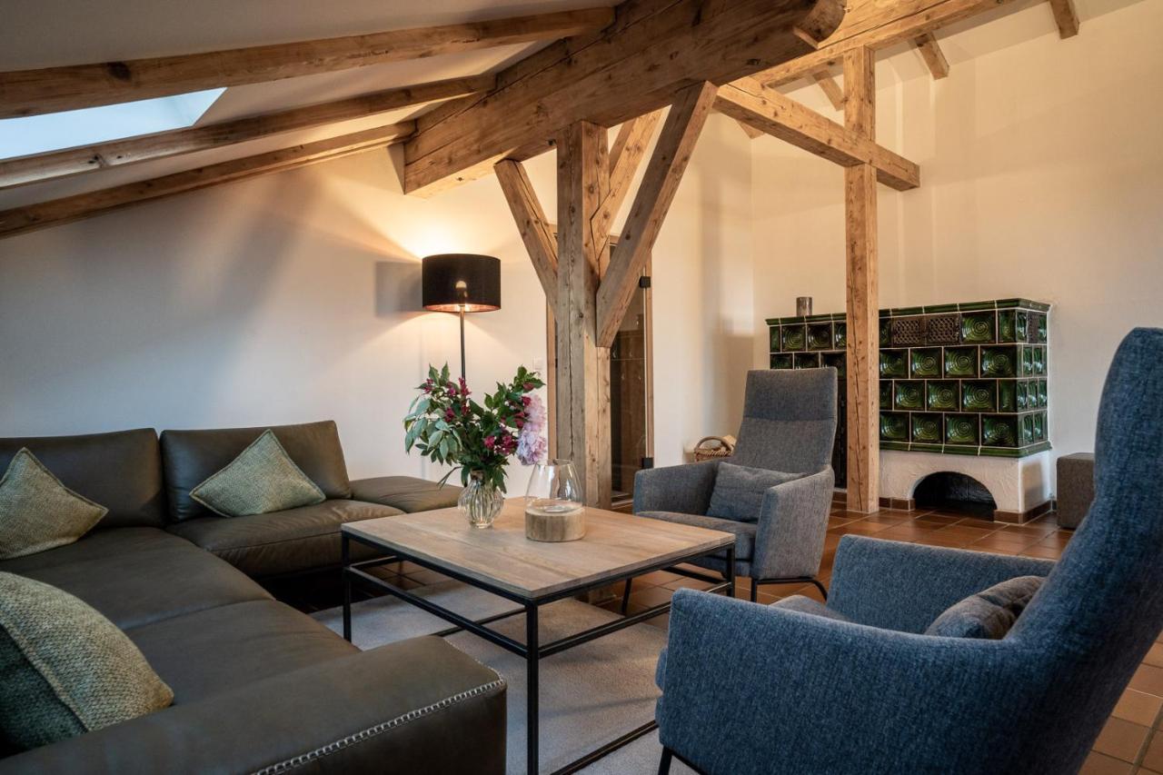 Forstgut - Premium Waldchalets Und Lodge Suiten 雷根 外观 照片